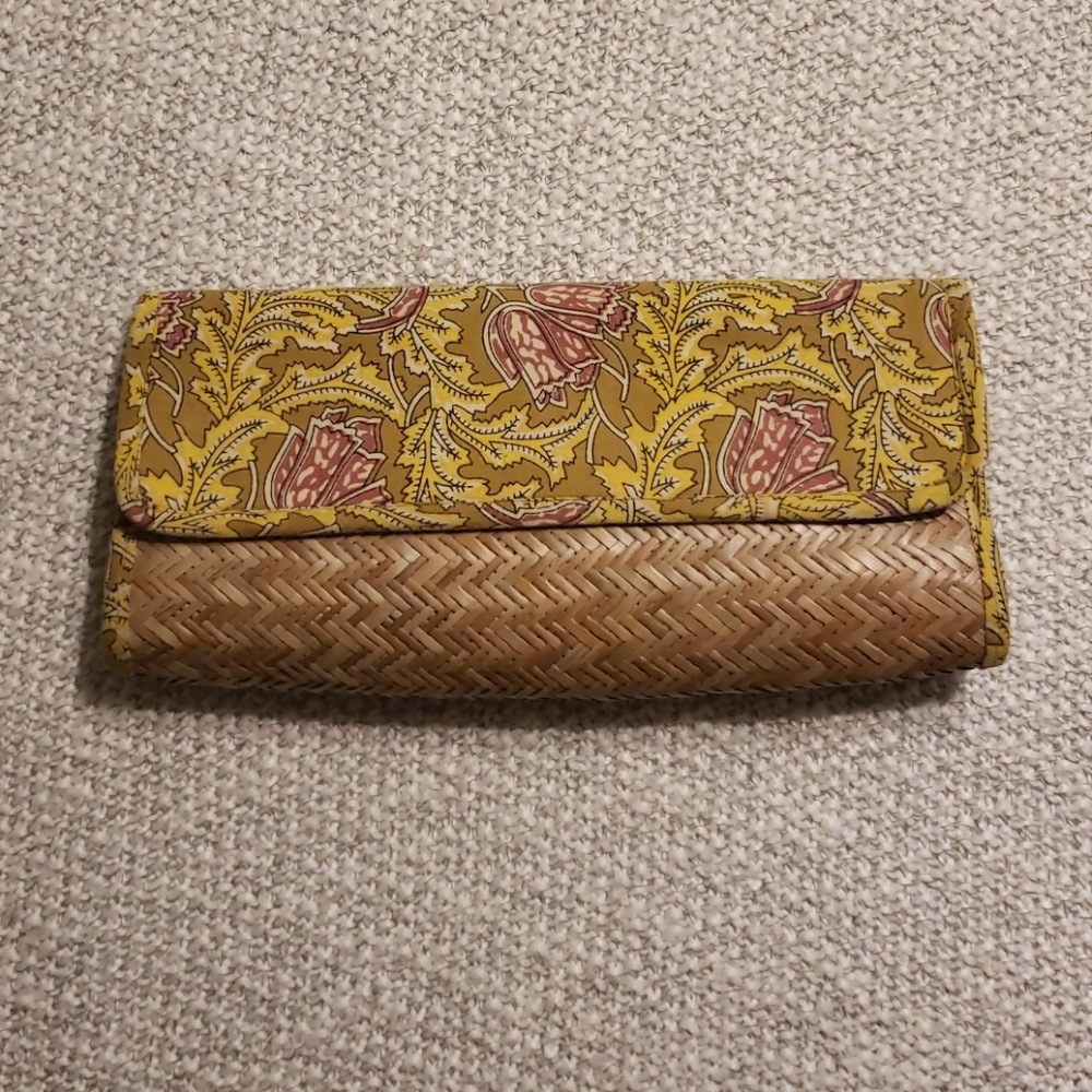 ***SOLD***Clutch
